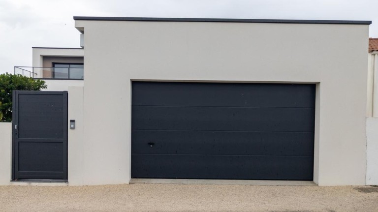 Installation de porte de garage à Sedan, quel modèle privilégier ?